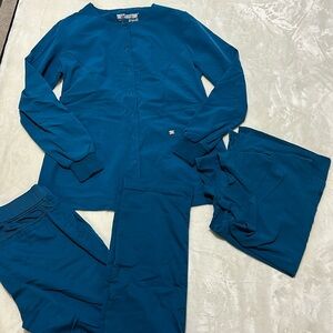 Greys Anatomy scrub set
